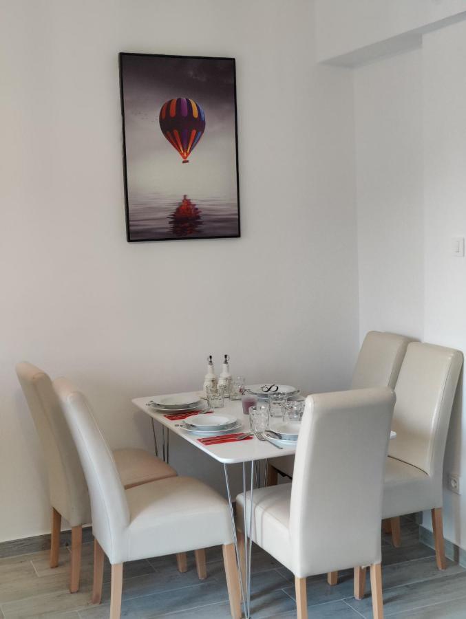 Apartmani Grebastica Apartment *
